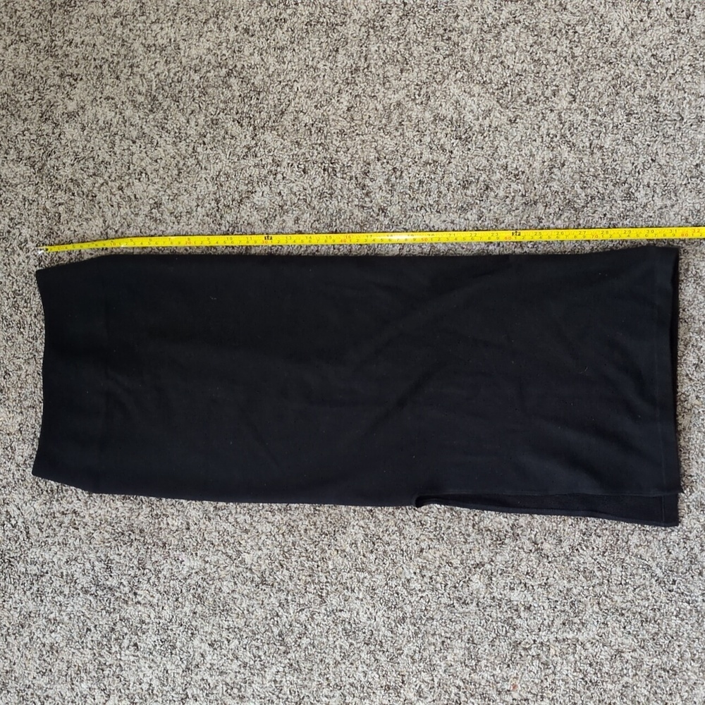 Black ribbed skirt | XS